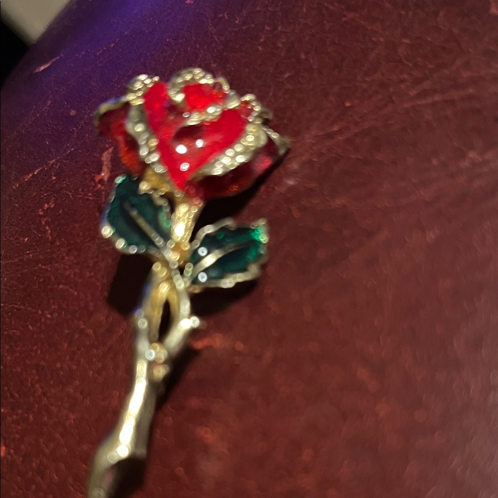 Elegant Red and Green Rose Brooch